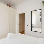 Apartman Stayeasy Correggio - Milanese Style - Area Milánó
