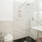 Stayeasy Correggio - Milanese Style - Area Apartman